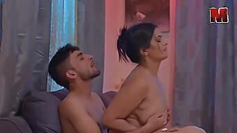 Doamna Matură Desi Este Futută De Fratele Ei Vitreg Într-Un Videoclip Făcut Acasă